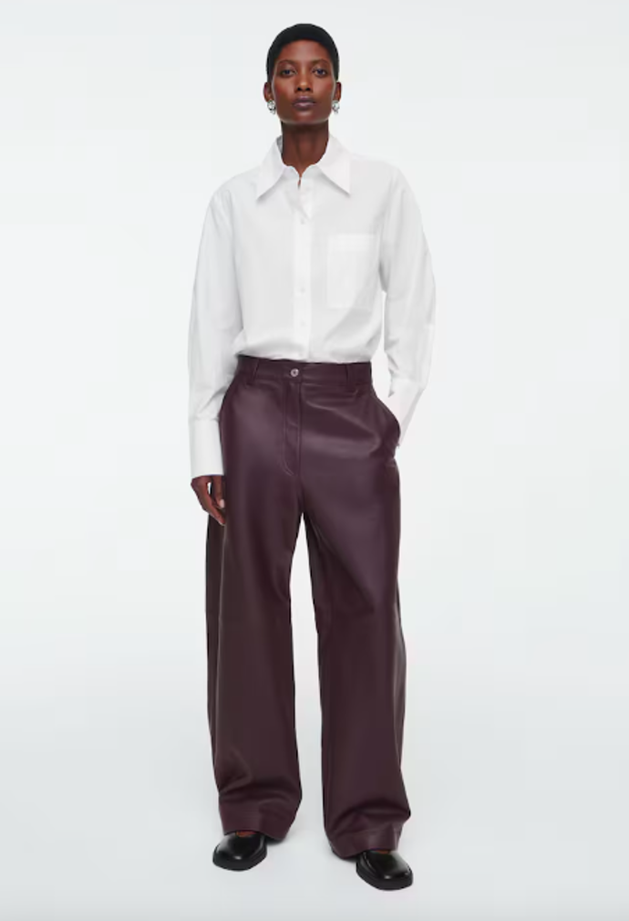 Kožené kalhoty, COS, 390 eur
Kožené kalhoty, COS, 390 eur