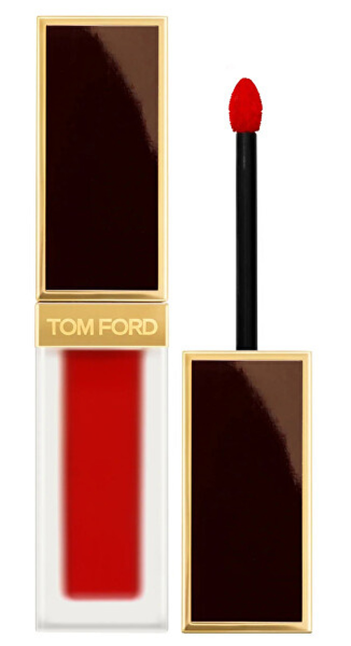 Tekutá matná rtěnka Luxe Matte Liquid Lip odstín Scarlet Rouge, Tom Ford, 1685 Kč
Tekutá matná rtěnka Luxe Matte Liquid Lip odstín Scarlet Rouge, Tom Ford, 1685 Kč