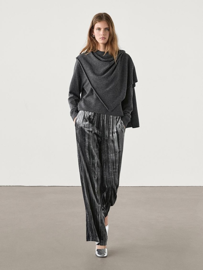 Massimo Dutti, 1999 Kč
