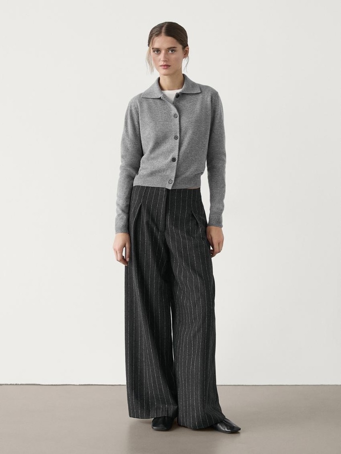 Massimo Dutti, 2399 Kč
Massimo Dutti, 2399 Kč