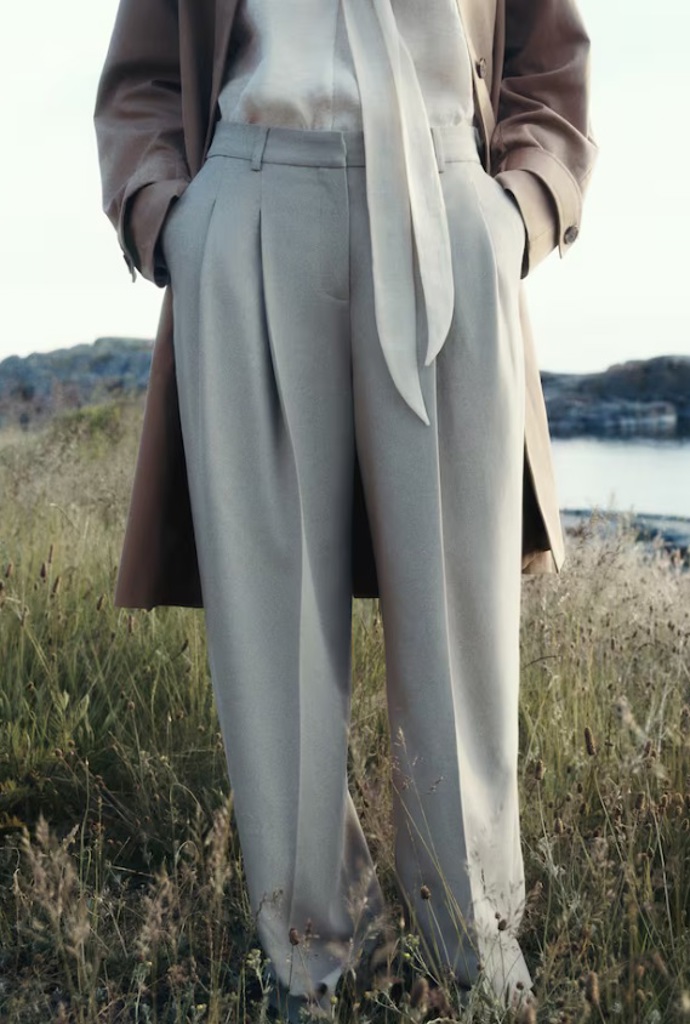 Široké elegantní kalhoty, H&M, 3 499 Kč
