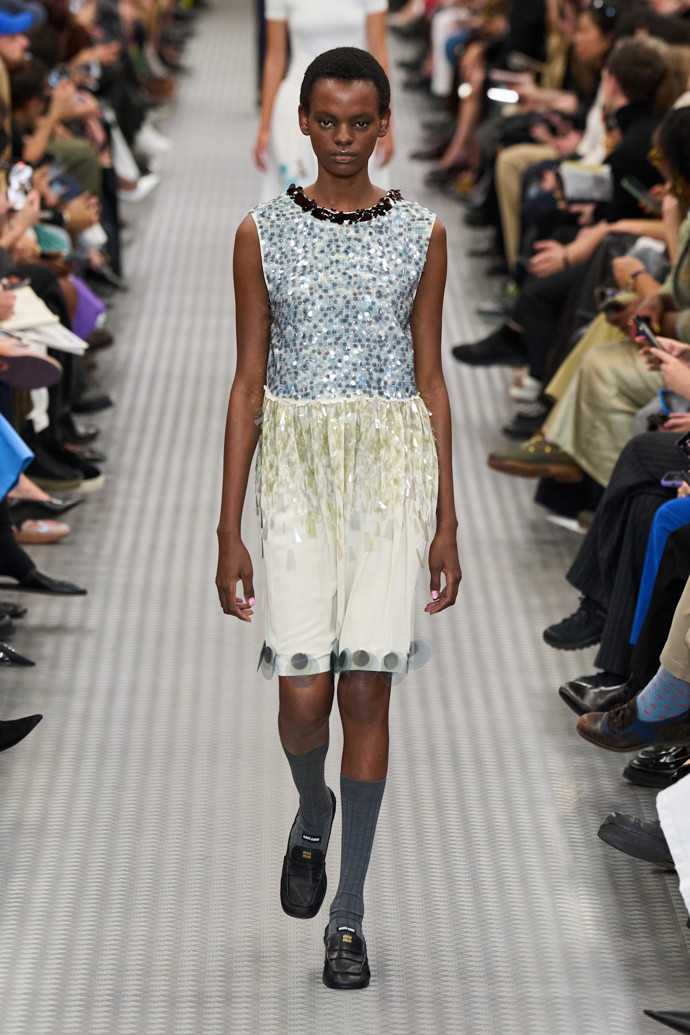 Flitry: Miu Miu jaro/léto 2025
Flitry: Miu Miu jaro/léto 2025