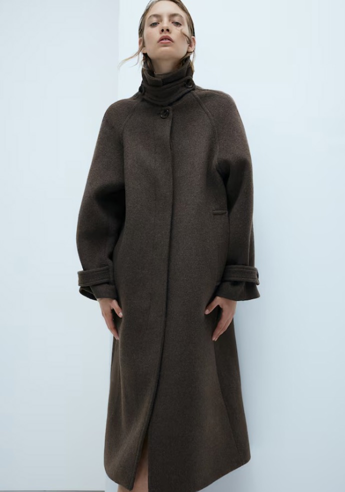 Kabát z vlněné směsi, H&M, 5 499 Kč
