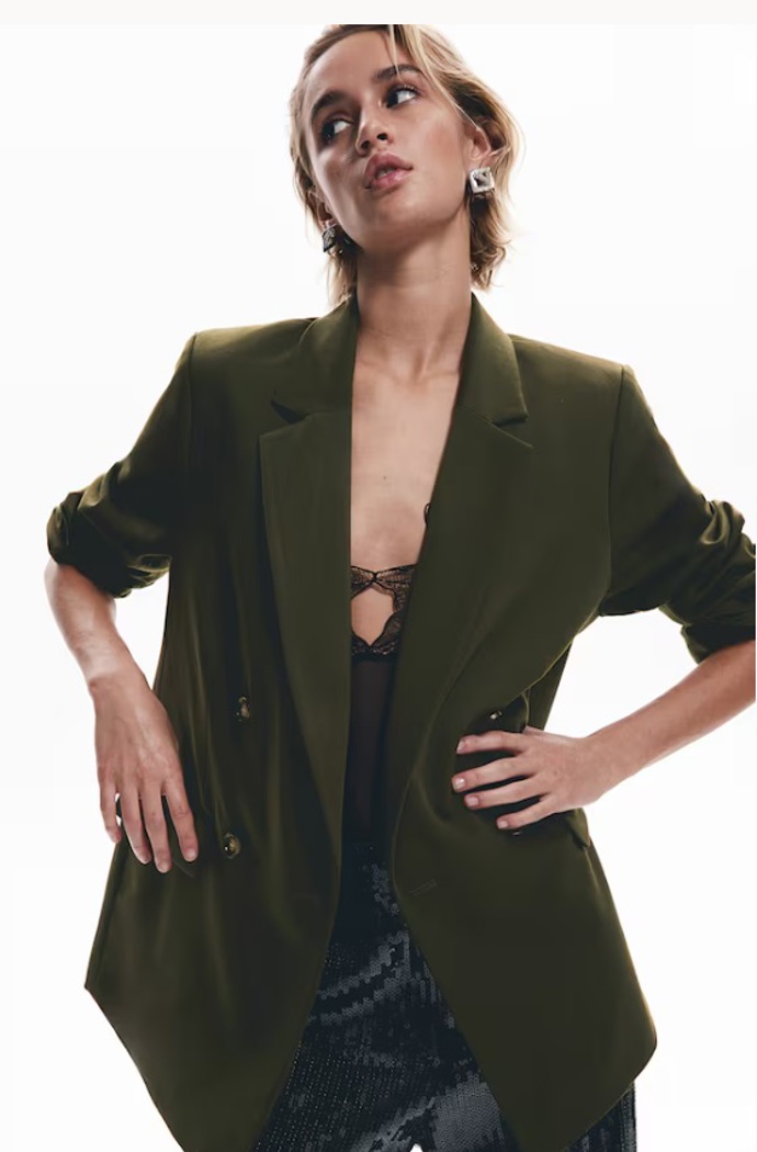 Dvouřadové sako, H&M, 839 Kč
