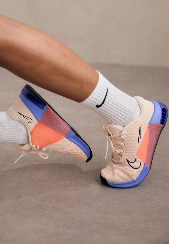Běžecké boty, Nike Performance, 2890 Kč (původně 3400 Kč)
Běžecké boty, Nike Performance, 2890 Kč (původně 3400 Kč)