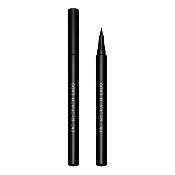 Oční linky, Pat McGrath Labs, 990 Kč
Oční linky, Pat McGrath Labs, 990 Kč