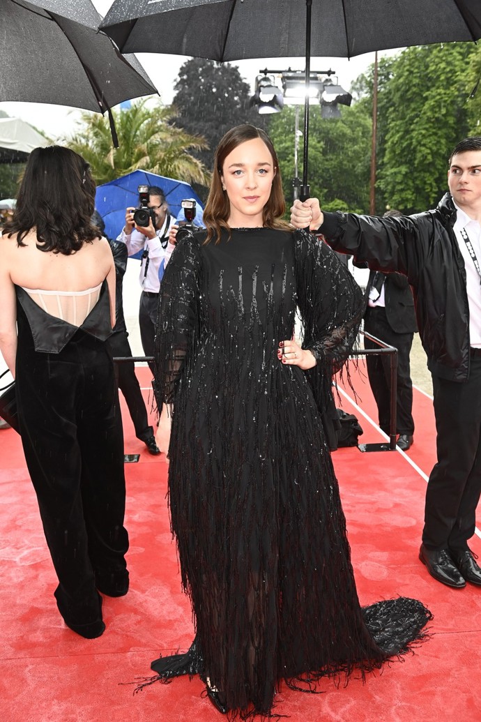 Denisa Barešová na filmovém festivalu v Karlových Varech v šatech od Martina Kohouta
