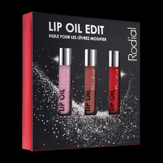 Vodnář

Dárkový set Lip Oil Trio Edit, 1999 Kč

Příjemně lehké a vyhlazující složení oleje rty viditelně hydratuje, vyplňuje a zanechává na nich příjemně živý odstín.
