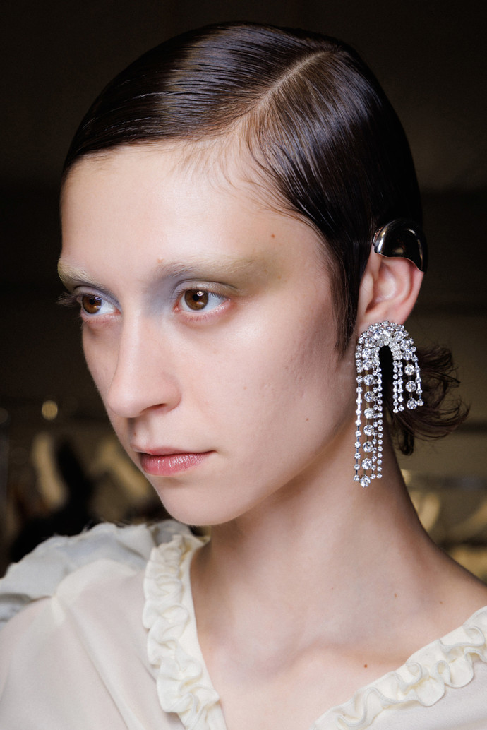 Beauty trendy 2025
Beauty trendy 2025