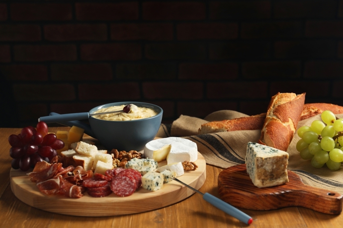 Sýrové fondue udělá všem radost. 
