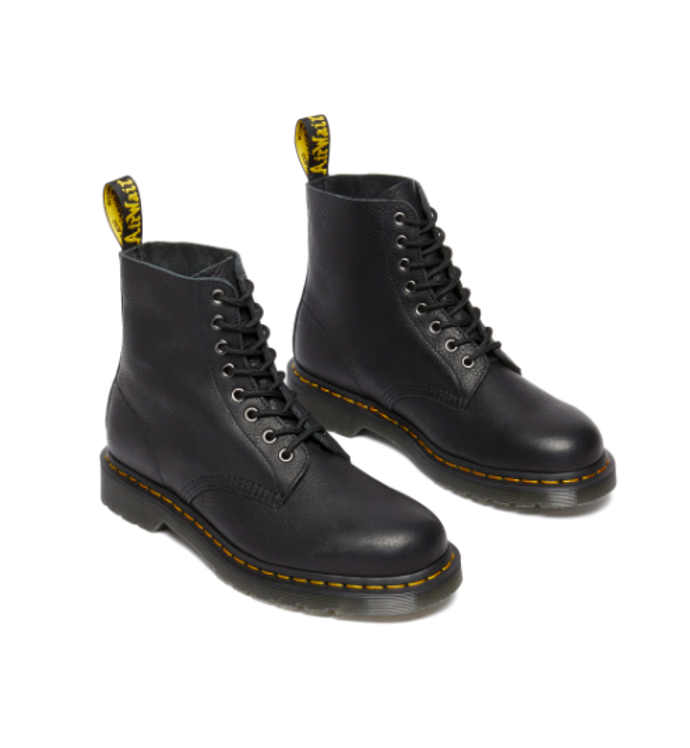 Šněrovací boty, Dr. Martens, 4800 Kč
Šněrovací boty, Dr. Martens, 4800 Kč