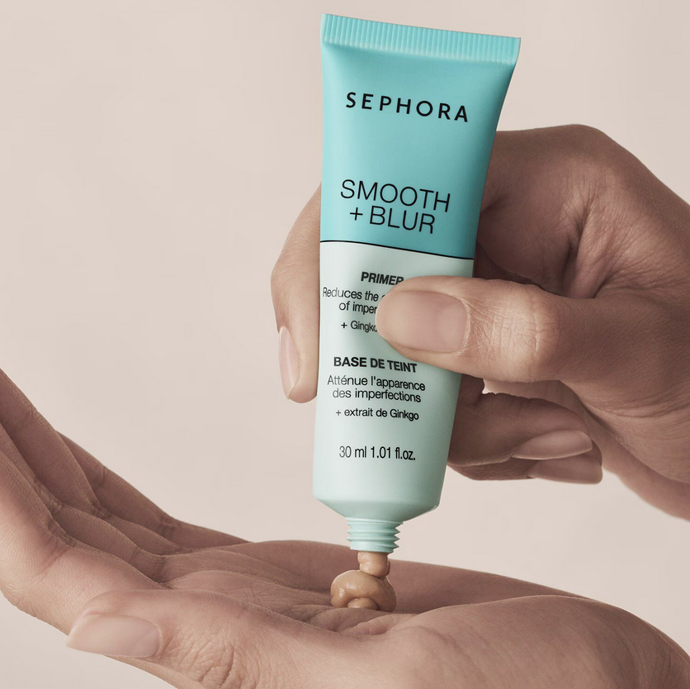 Smooth and Blur Primer - Báze pod make-up, 420 Kč

