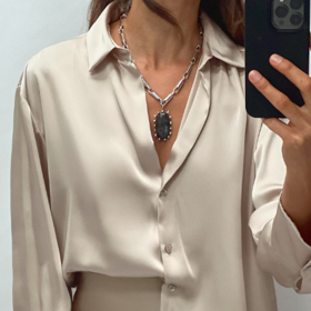 Saténová halenka, Zara, 549 Kč
