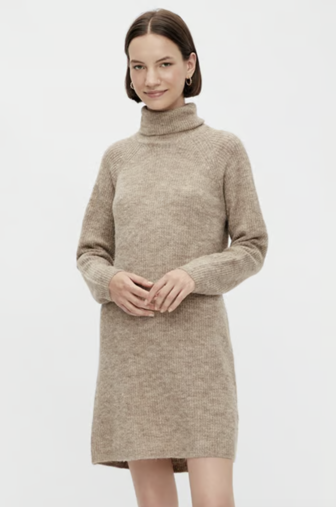Svetrové šaty Pieces Cellen Neck - béžová, Astratex, 1 049 Kč
