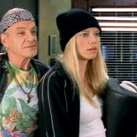 Peta Wilson v seriálu Brutální Nikita
