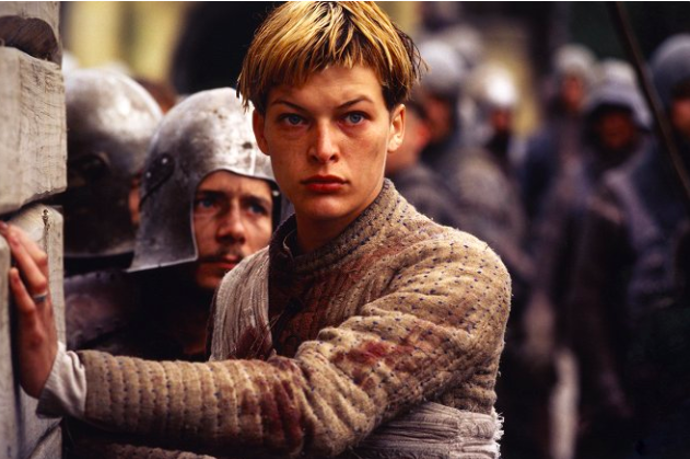 Milla ve své slavné filmové roli Johanka z Aru (1999).
Milla ve své slavné filmové roli Johanka z Aru (1999).