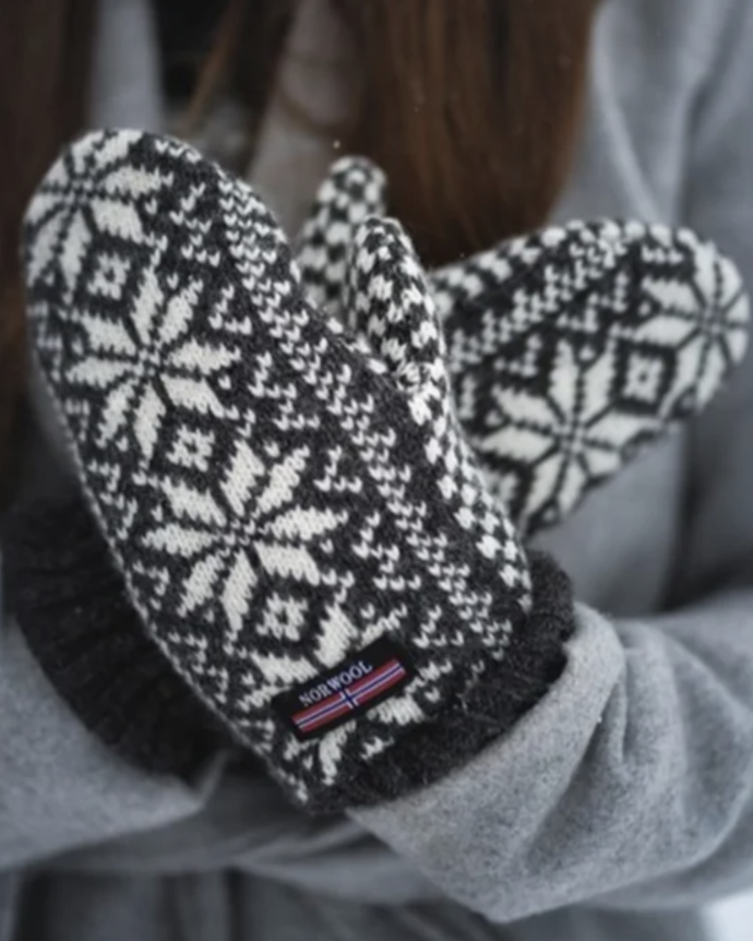 Vlněné rukavice Nordic Dark Grey - výběr ze 2 variant, Bella Rose, 1.189 Kč

