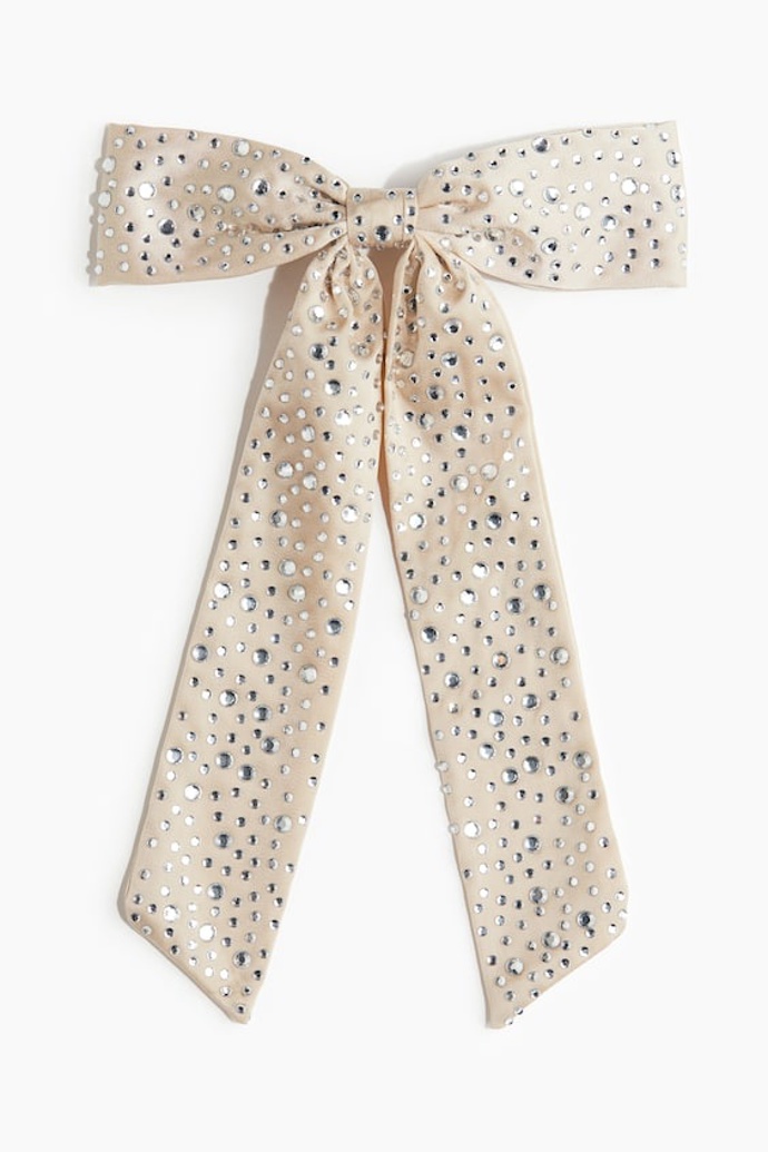 Spona s mašlí, H&M, 239 Kč
Spona s mašlí, H&M, 239 Kč