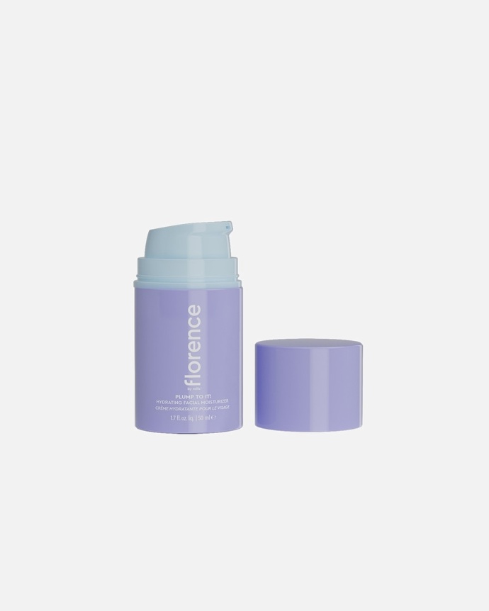 Krém na obličej Plump To It Hydrating Moisturizer, Florence By Mills, 550 Kč
Krém na obličej Plump To It Hydrating Moisturizer, Florence By Mills, 550 Kč