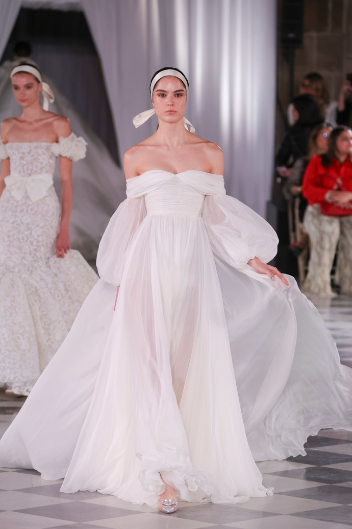 Giambattista Valli bridal
Giambattista Valli bridal