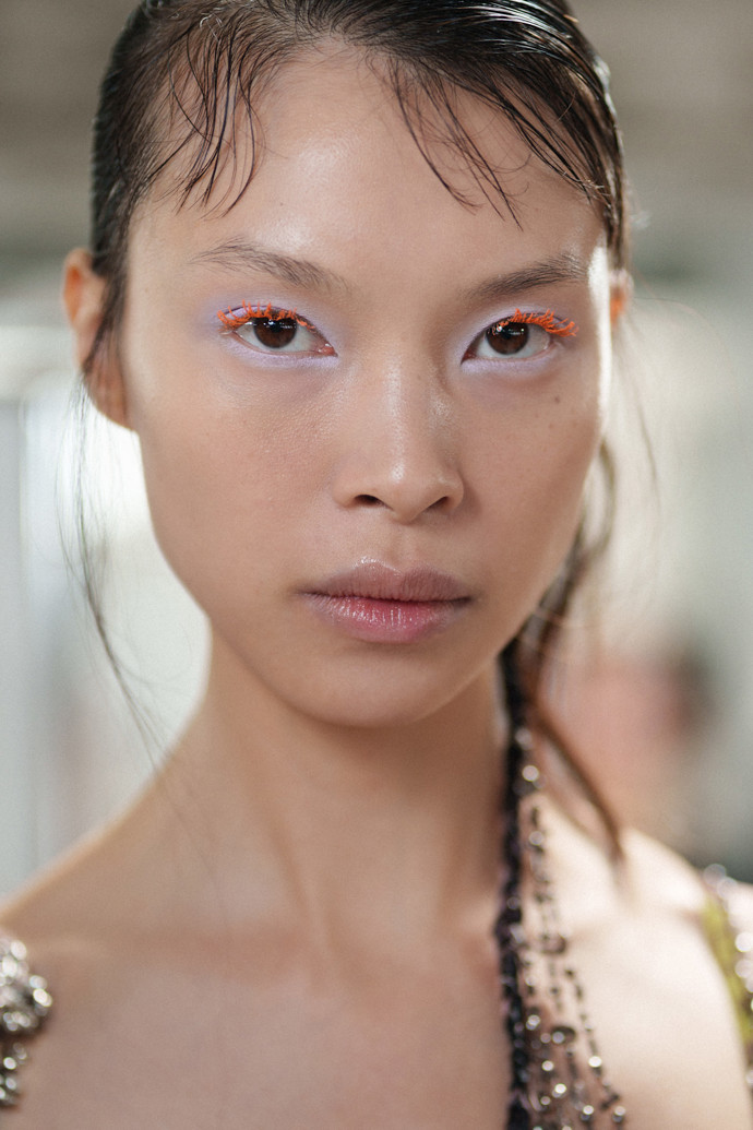 Beauty trendy 2025
Beauty trendy 2025