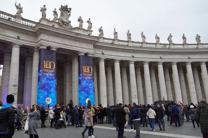 Výstava 100 jesliček ve Vatikánu (100 presepi in Vaticano)
Výstava 100 jesliček ve Vatikánu (100 presepi in Vaticano)