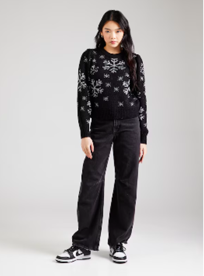 Svetr Vero Moda 883 Kč
