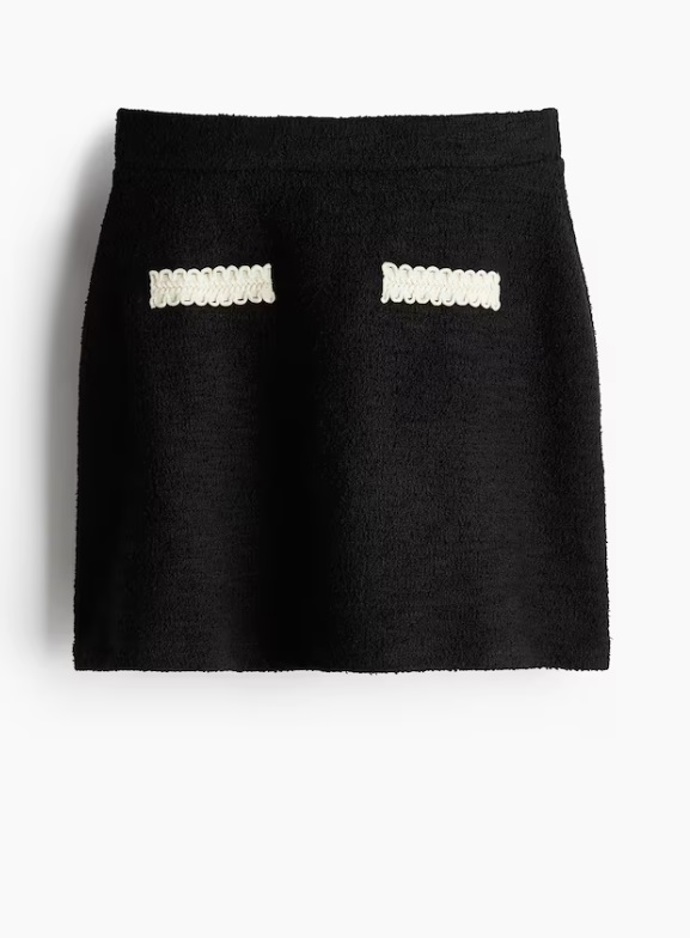 Strukturovaná minisukně, H&M, 479 Kč
