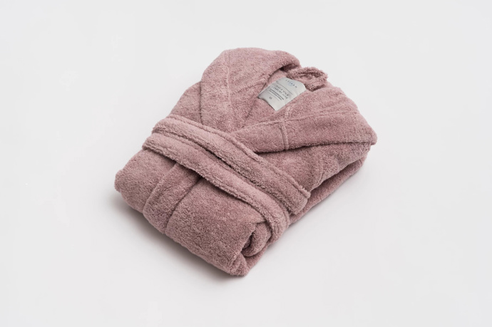 Starorůžový župan Gentle Rose, Lejaan, 2390 Kč
