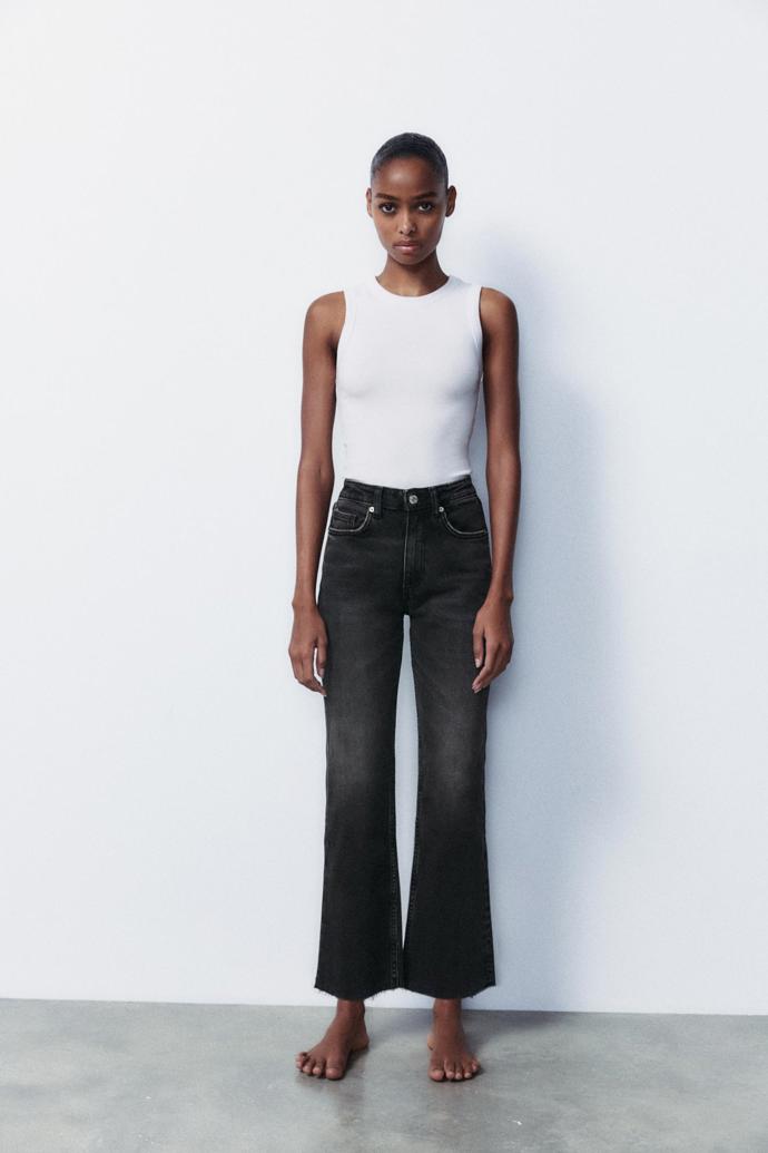 Zara, 699 Kč
Zara, 699 Kč