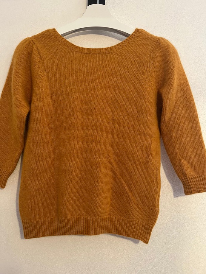 Svetřík, Zara, M, 300 Kč
