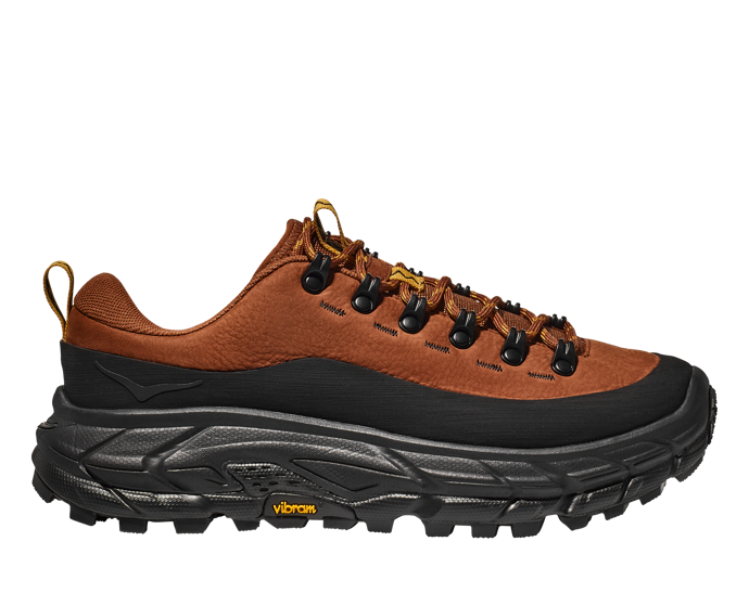 Hoka, 4999 Kč, urbanlux.cz
Hoka, 4999 Kč, urbanlux.cz