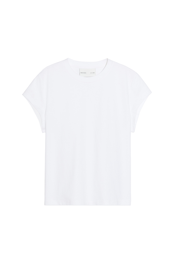 H&M, info o ceně v obchodě, kolekce H&M Studio Pre-Spring je v prodeji od 30. ledna na hm.com
H&M, info o ceně v obchodě, kolekce H&M Studio Pre-Spring je v prodeji od 30. ledna na hm.com
