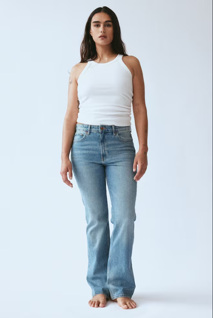 Bootcut džíny, H&M, 839 Kč
Bootcut džíny, H&M, 839 Kč