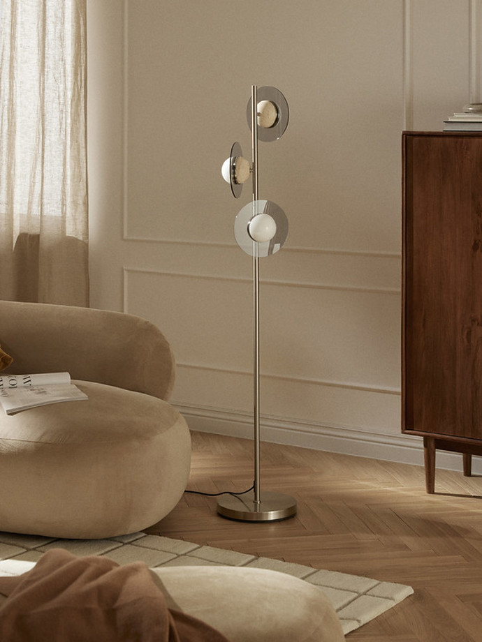 Stojací lampa Orion, Westwing Collection, 10 149 Kč
