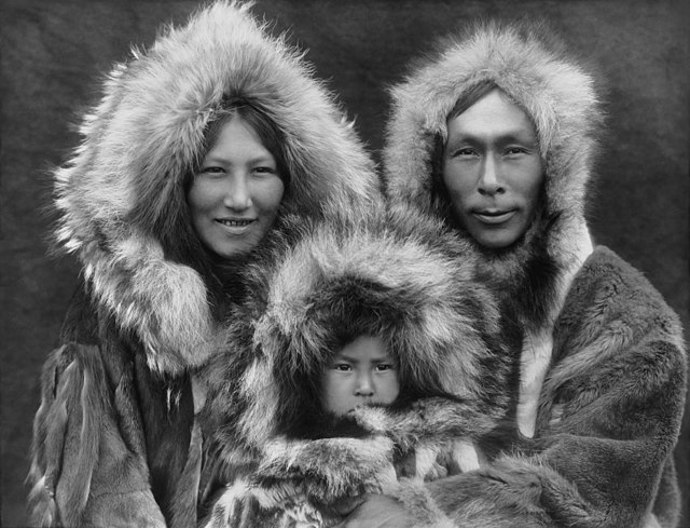 Život Inuitů v minulosti
Život Inuitů v minulosti