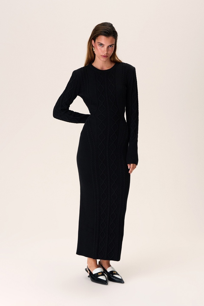 Adoore, 105 eur
