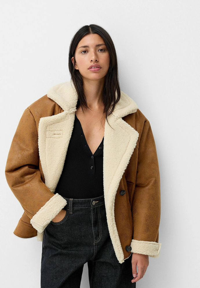 Bershka 1299 Kč
Bershka 1299 Kč