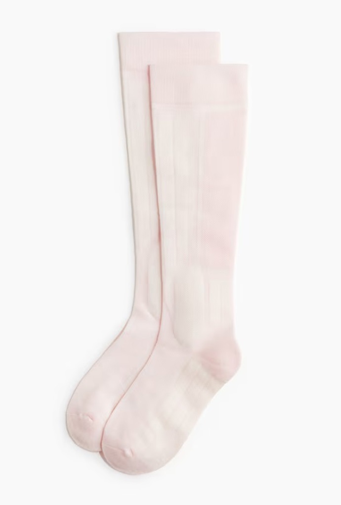 Teplé lyžařské ponožky z materiálu DryMove™, H&M, 359 Kč
