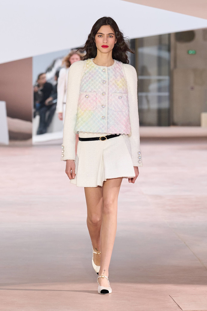 Chanel
