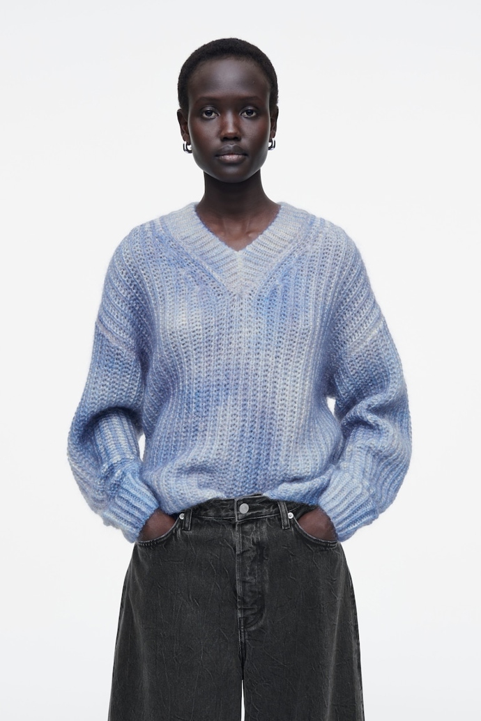 Cos, 125 eur
Cos, 125 eur