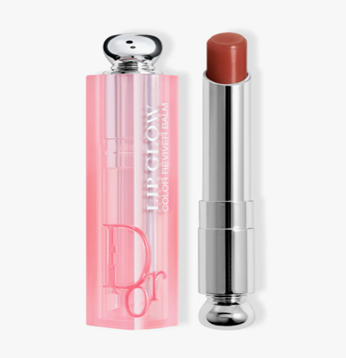Dior Addict Lip Glow balzám, 937 Kč
Dior Addict Lip Glow balzám, 937 Kč