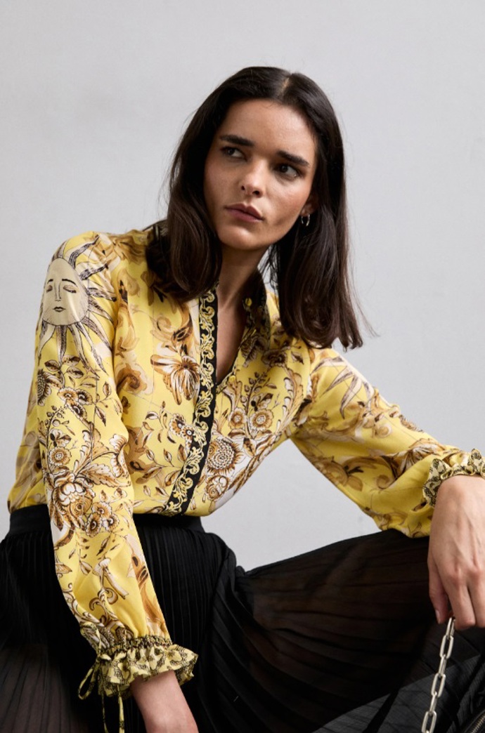 Vzorovaná luxusní halenka, Alice + Olivia, 8 424 Kč
