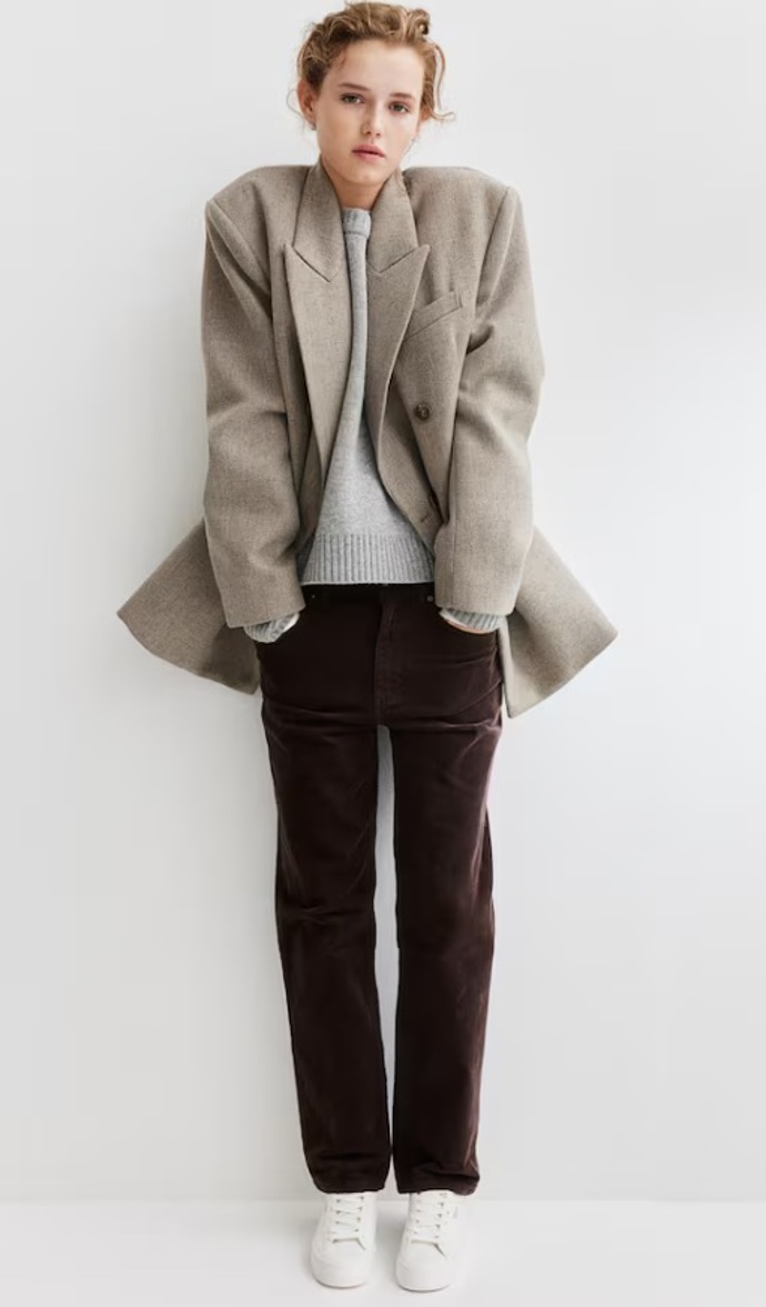 Manšestrové kalhoty, H&M, 719 Kč
Manšestrové kalhoty, H&M, 719 Kč