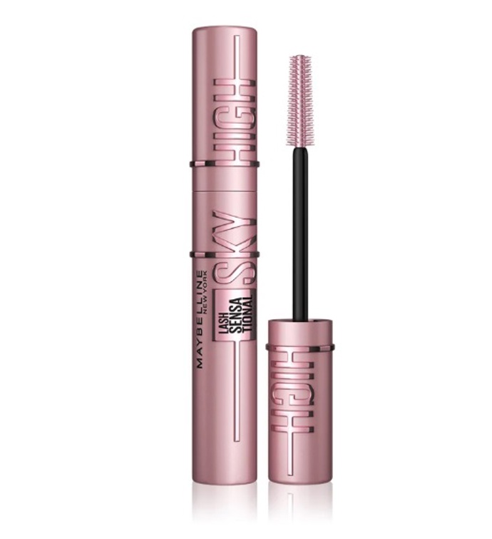 Prodlužující řasenka Lash Sensational Sky High, MAYBELLINE NEW YORK, 330 Kč 
