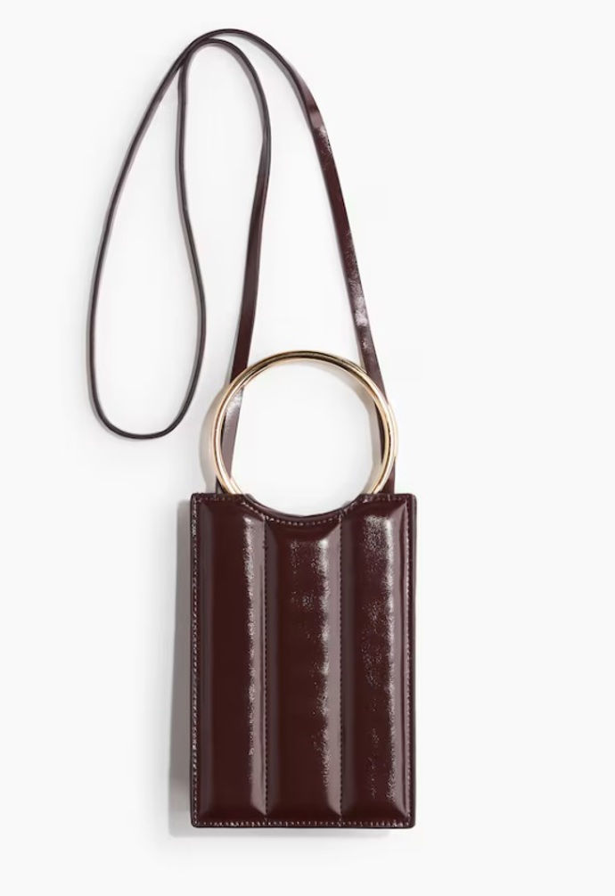Prošívaná taštička na mobil, H&M, 719 Kč
