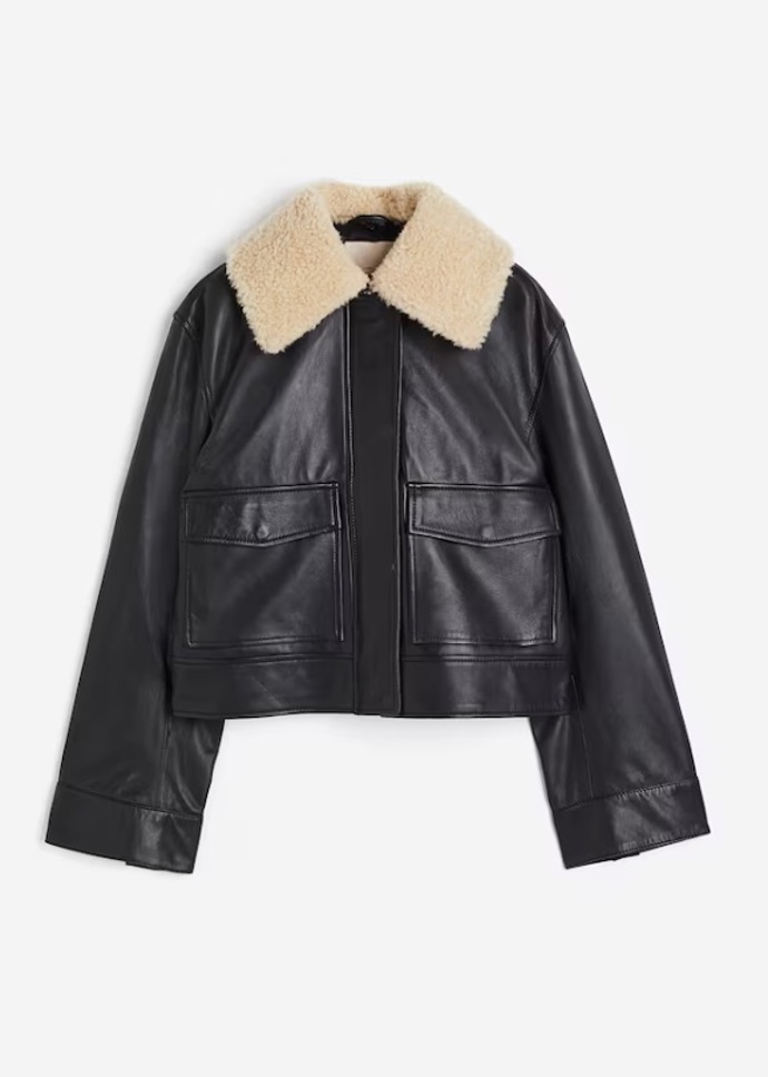 Kožená bunda, H&M, 7 499 Kč
