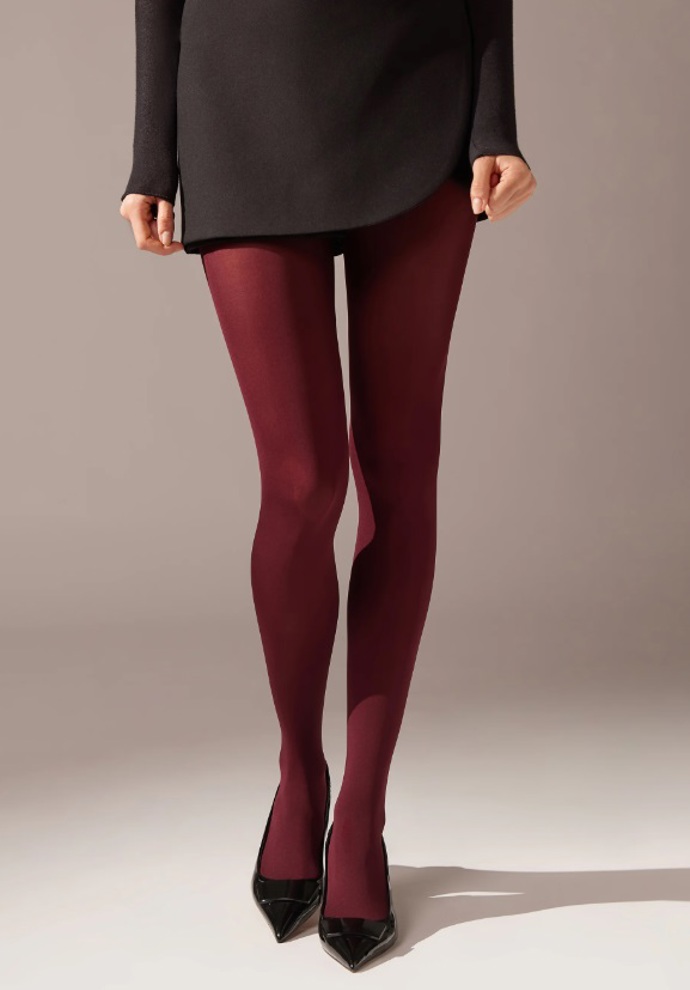 Vínové punčocháče, Calzedonia, 229 Kč
