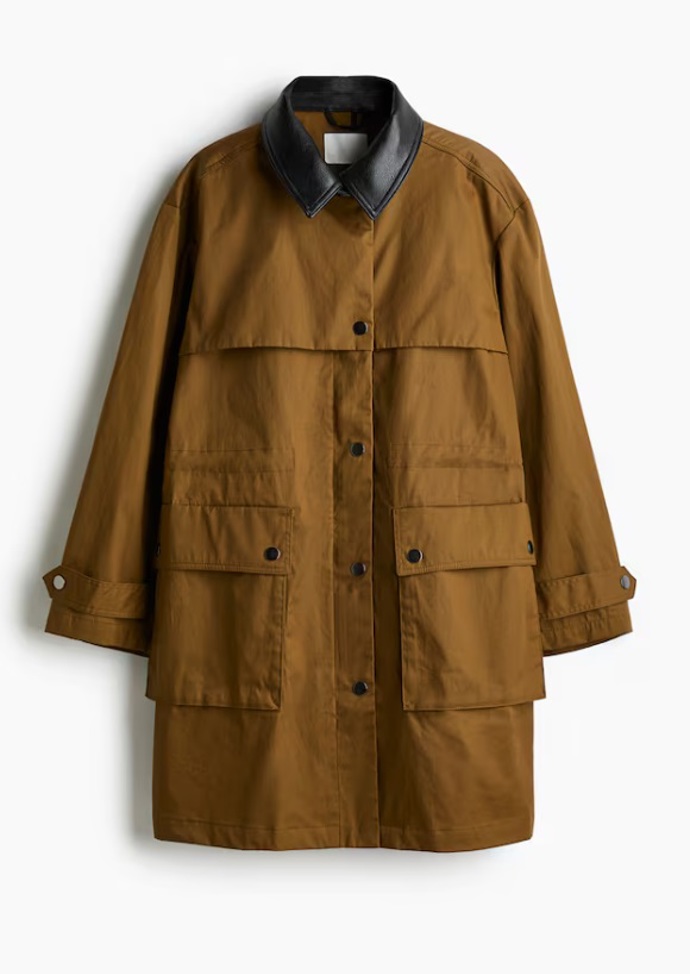Dámská parka ke kolenům, H&M, 1 599 Kč
