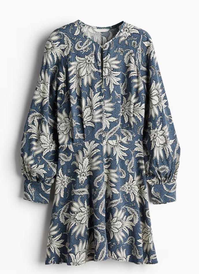 Šaty s dlouhým rukávem, H&M, 599 Kč
